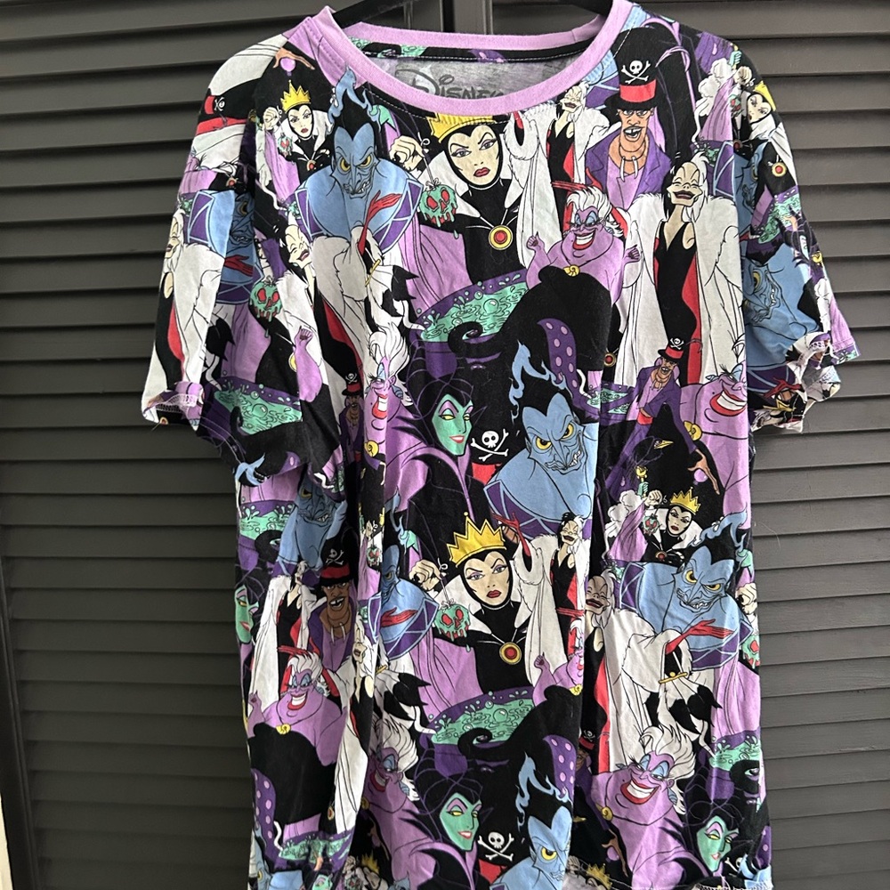 Cakeworthy all over print tee